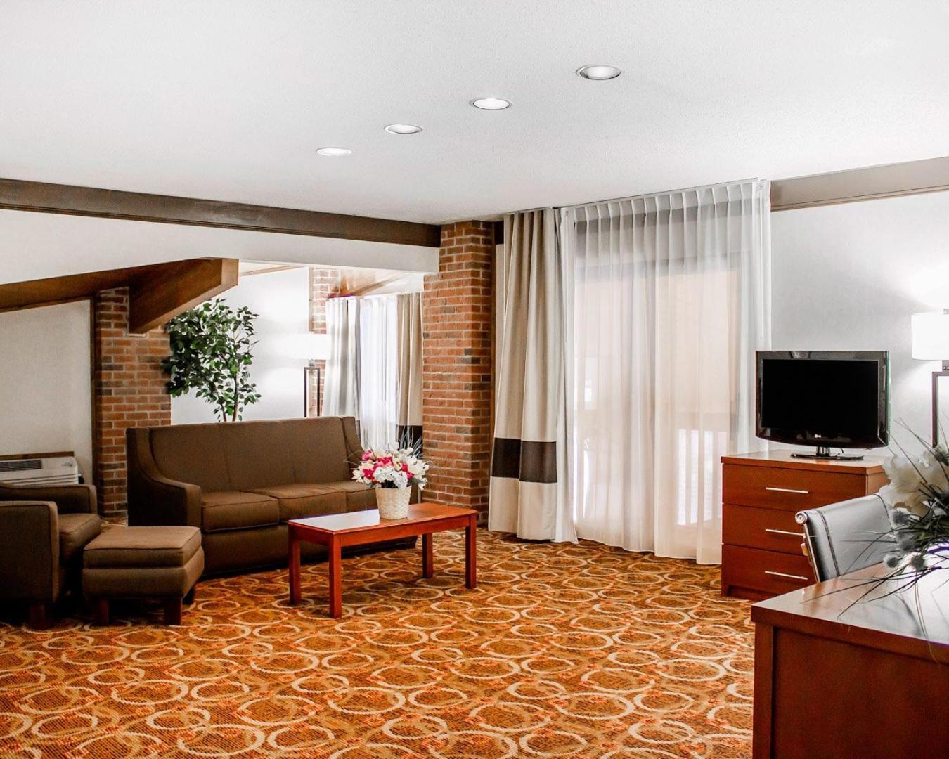 Comfort Inn Mount Vernon Downtown Εξωτερικό φωτογραφία